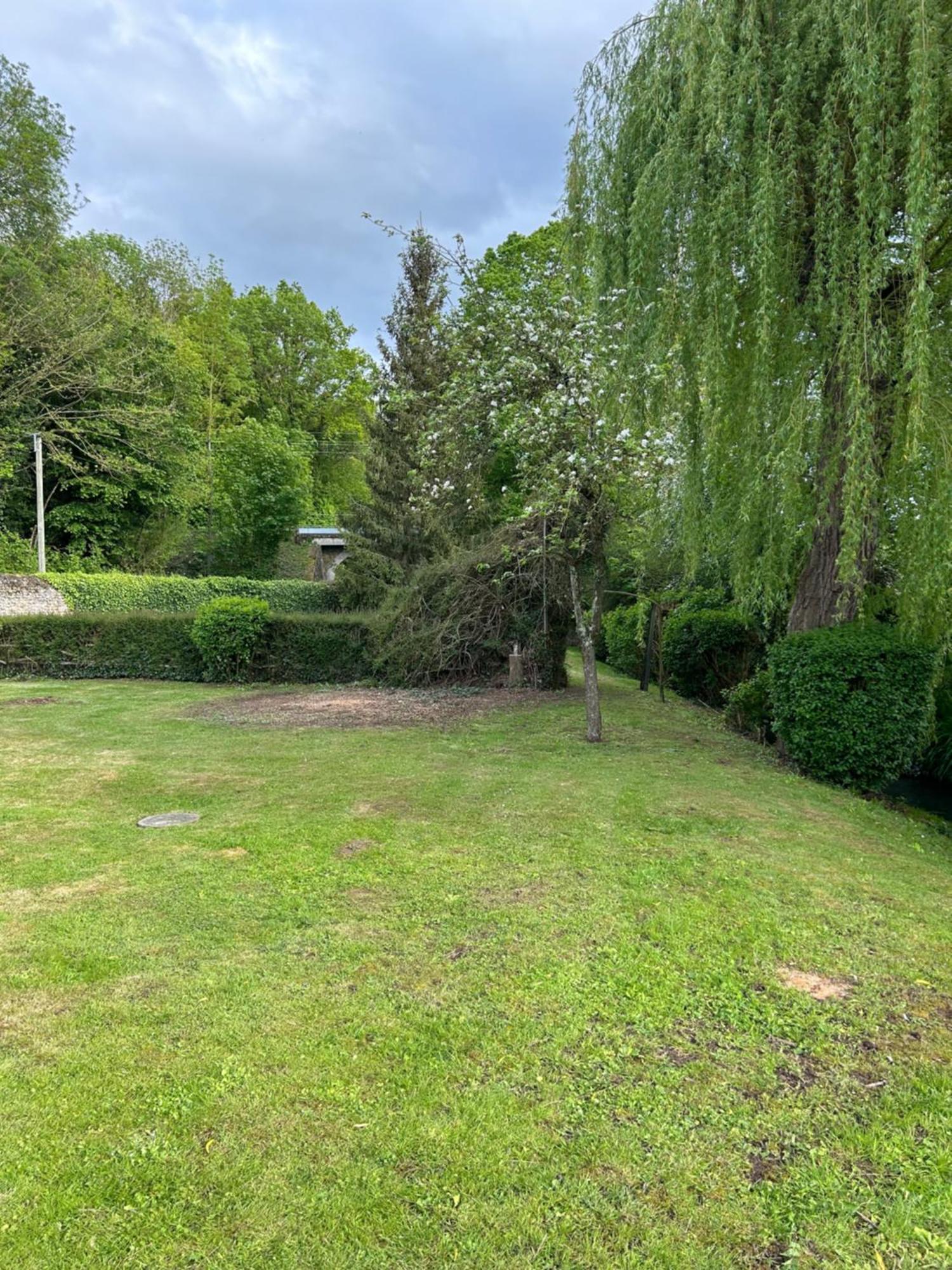 Maison Au Calme Avec Riviere A Cote De Chartres Saint-Prest Cameră foto